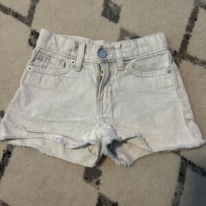 Girls gray distressed shorts 6